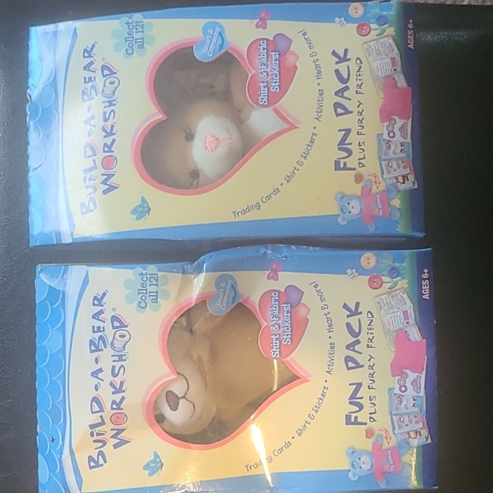 2011 Build a bear workshop PAIR  of bears, boy/girl